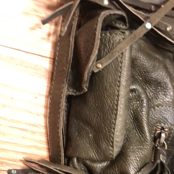 Cut N Paste Los Angeles crossbody Leather Hobo Bag - Picture 4 of 6